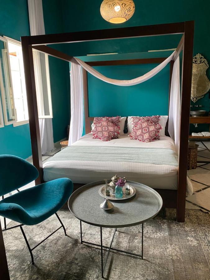Bed and Breakfast Dar Camelia Тир Экстерьер фото